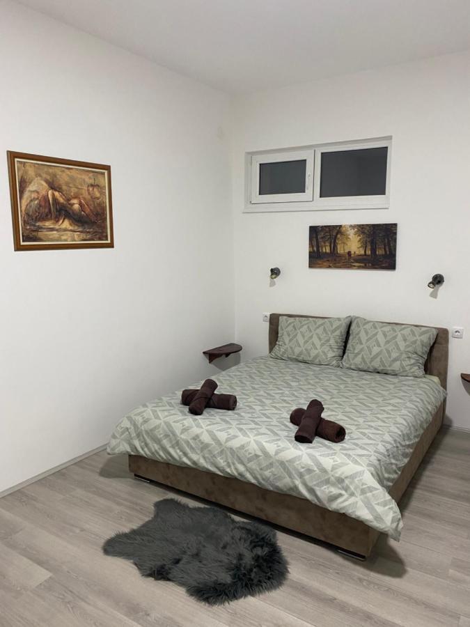 Lotus House Apartment Zrenjanin Exterior photo