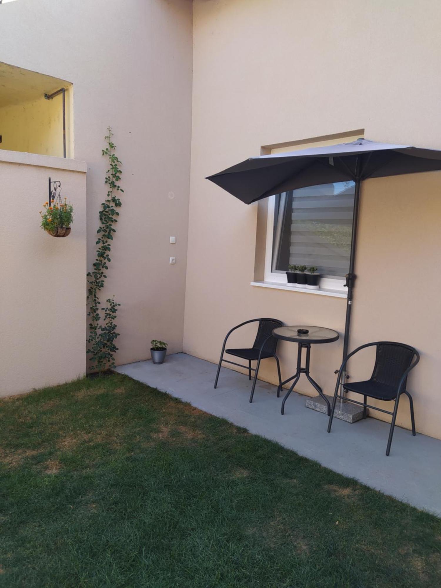 Lotus House Apartment Zrenjanin Exterior photo
